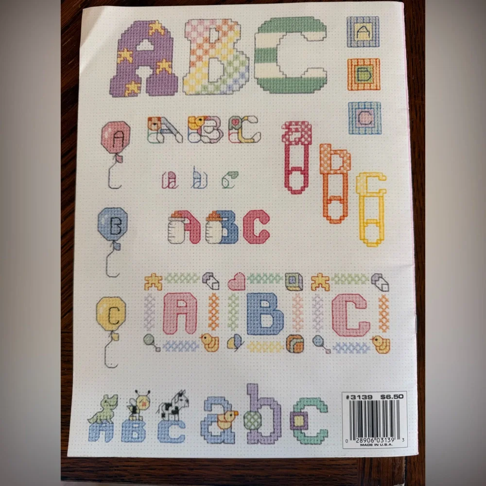 Leisure Arts Cross stitch pattern lot of 4 Nursery ABCs Bibs‎ Baby’s Buddies